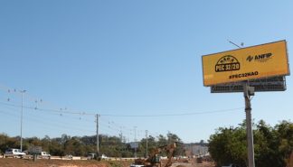 mídia rua Brasília PEC 32